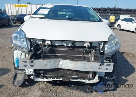 2011 Toyota Prius Two z USA, uszkodzony, nr VIN JTDKN3DU6B0288134